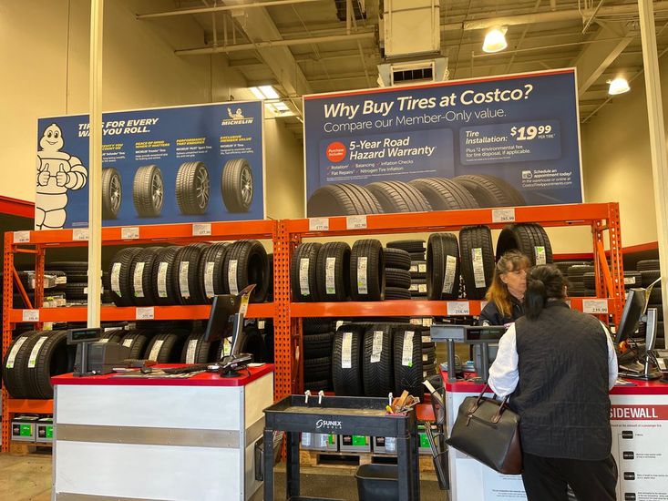 8-times-costco-employees-went-too-far-according-to-customers