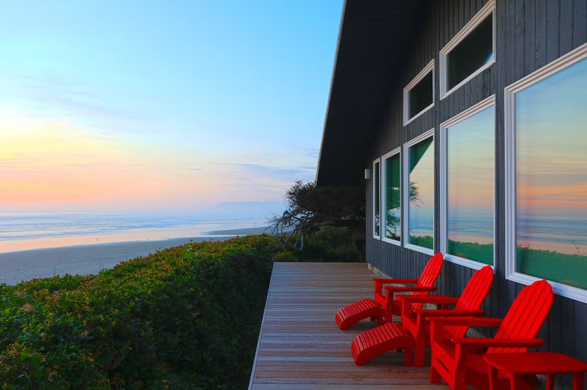 Best West Coast Beach Airbnbs and Vrbos