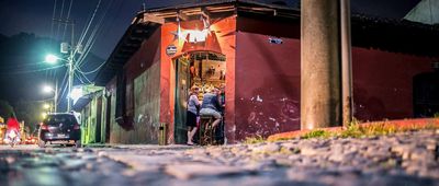 Por Que No?, Antigua, Guatemala