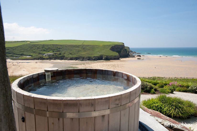 The Biggest Hot Tub In The World