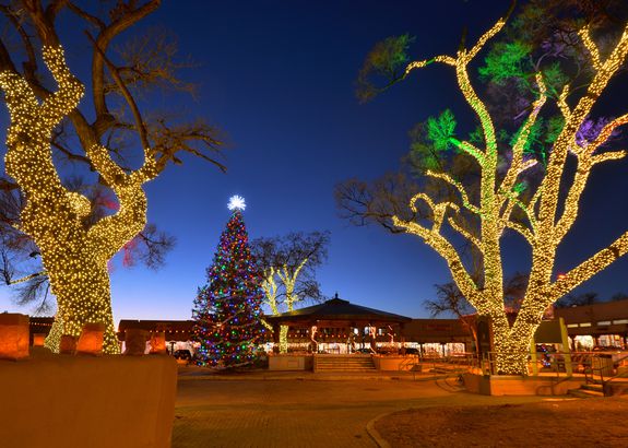 Southern Lehigh 2022 Senior Ainsley Cooper Christmas City 15 Destinations Where You Can Have An Old-Fashioned Christmas | Cheapism.com