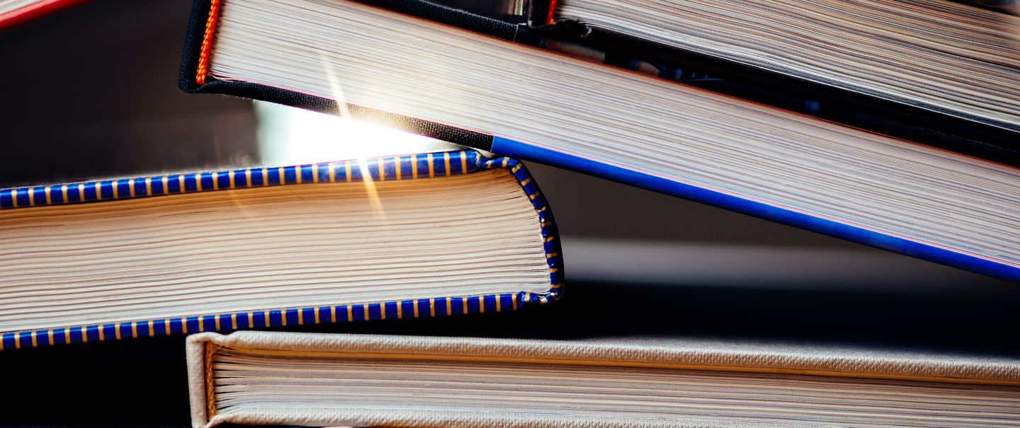 Cheap Textbooks Online in 2022 Best College Textbook Resellers