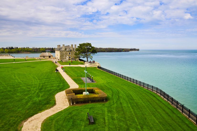 38 cheap last minute labor day travel deals