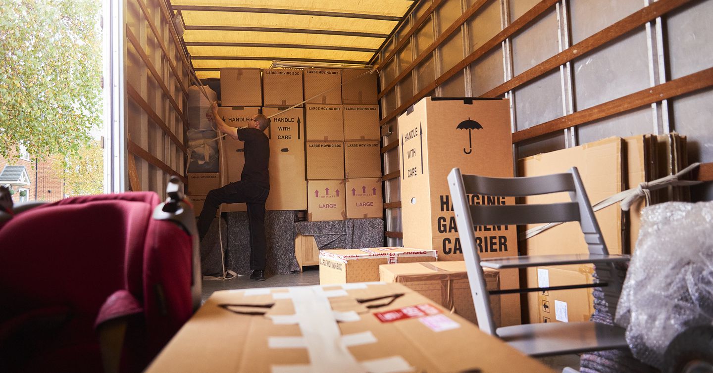 The Cheapest Ways To Move Across the Country — And Other Moving Tips