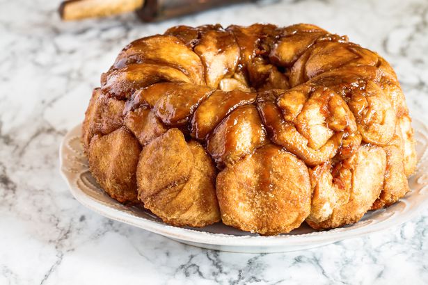 Fresh Carrot Cake Monkey Bread