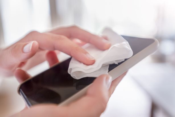 disinfect smartphone