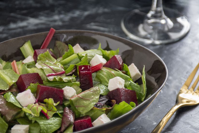 The 6 Best Wines for Thanksgiving (and How To Pair Them)