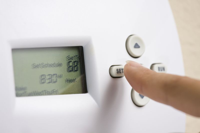 Cheap Programmable Thermostats Choosing the Best Smart Thermostat