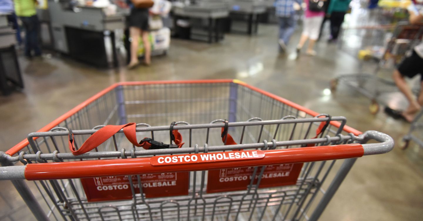 These Reddit Threads Explain Why Costco Sometimes Revokes Memberships