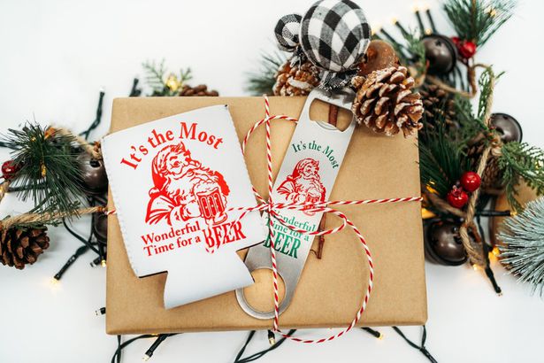 Hilarious Gift Ideas For Men In 2022 Gag And Humor Gifts For Him 