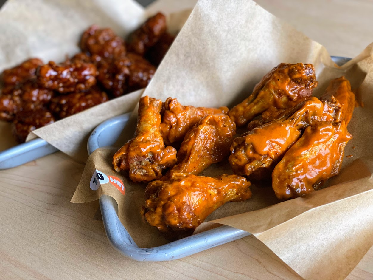 Wings on a table at Buffalo Wild Wings