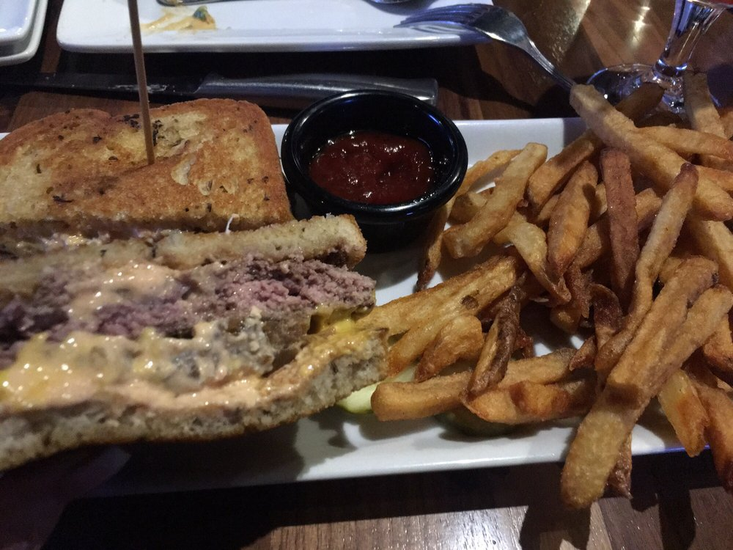 Where To Get Delicious Patty Melts Across America