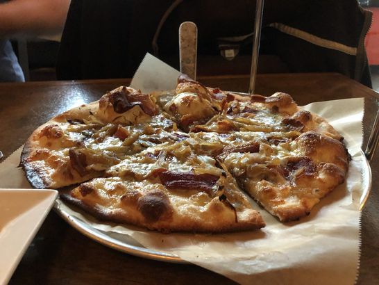 Washington: Flying Squirrel Pizza