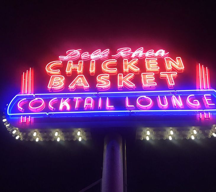 Scenic Routes & Road Trip Essentials