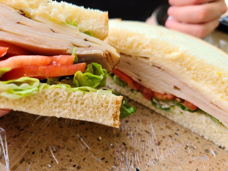 30 Places to Get Gourmet Picnic Baskets