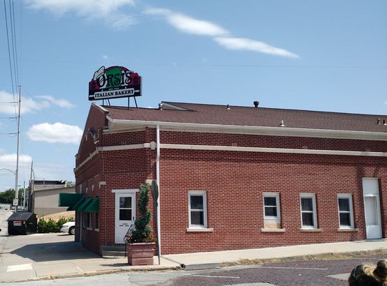 ORSI'S ITALIAN BAKERY & PIZZERIA