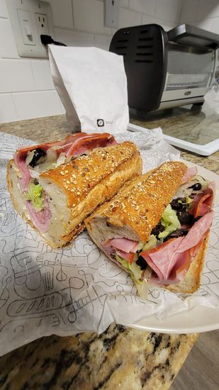 Best Items To Order From the Publix Deli