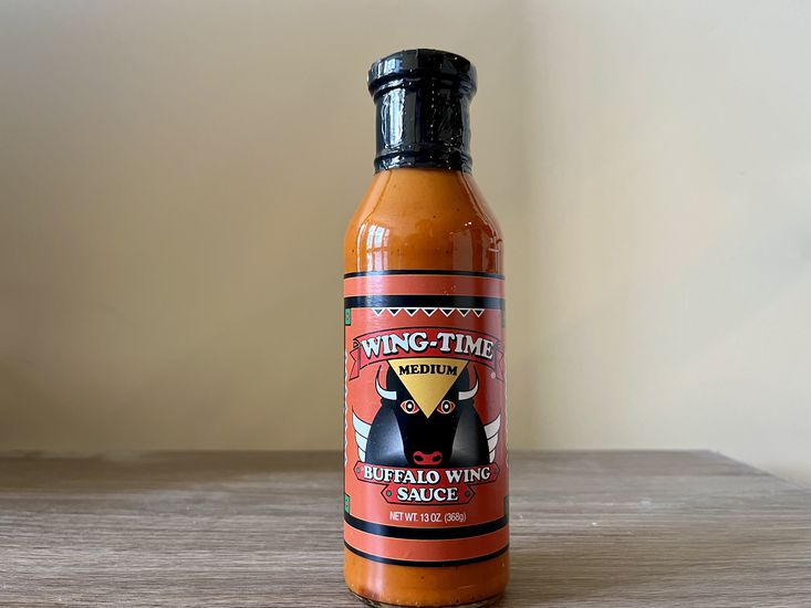 7 of the Best Buffalo Wing Sauces, Ranked