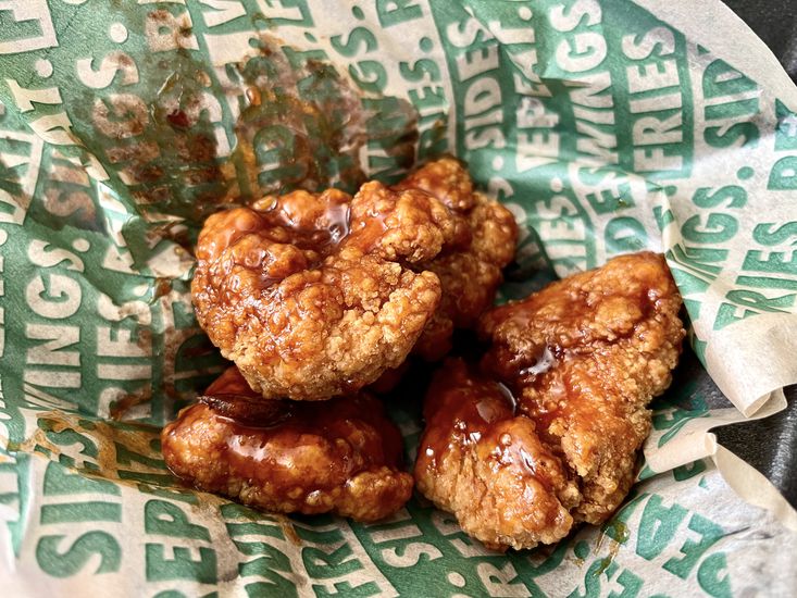 Best Wingstop Flavors 13 Flavors, Ranked From Best to Worst