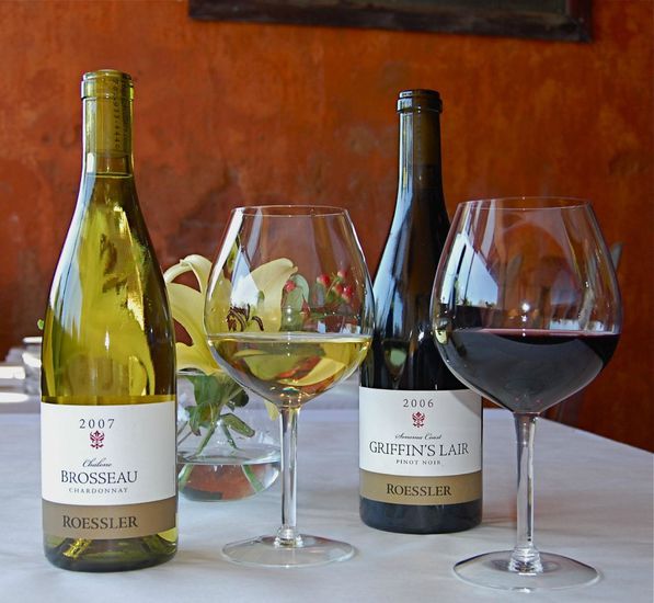 Best Happy Hour Bars Across the U.S.